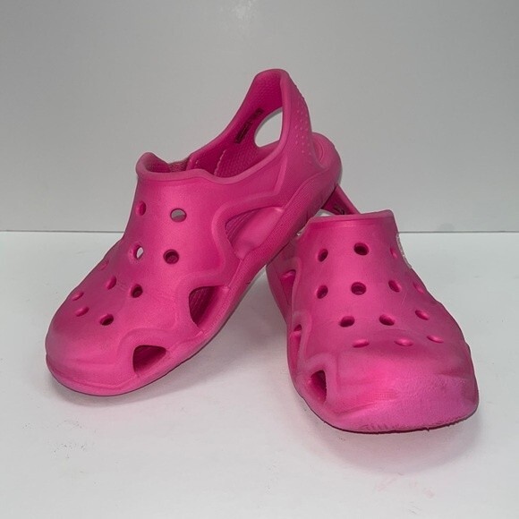 Crocs Swiftwater Wave Toddler Girls 13 Pink Slip On Shoes Water Shoes Beach - Picture 1 of 7